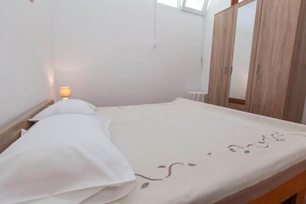Apartments Bujan 茨里克韦尼察 外观 照片